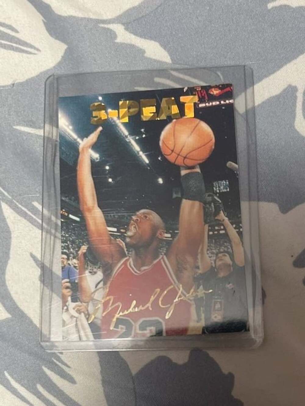 Arena Sports Michael Jordan 1993-94 3-Peat Basketball Card